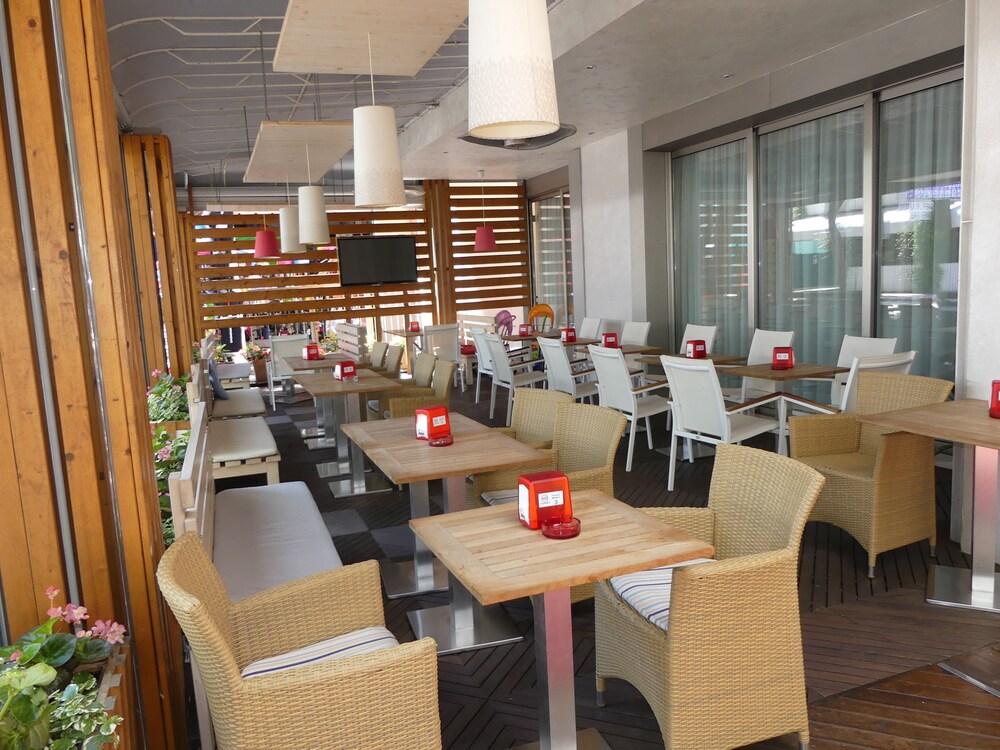 Hotel Madison 3*