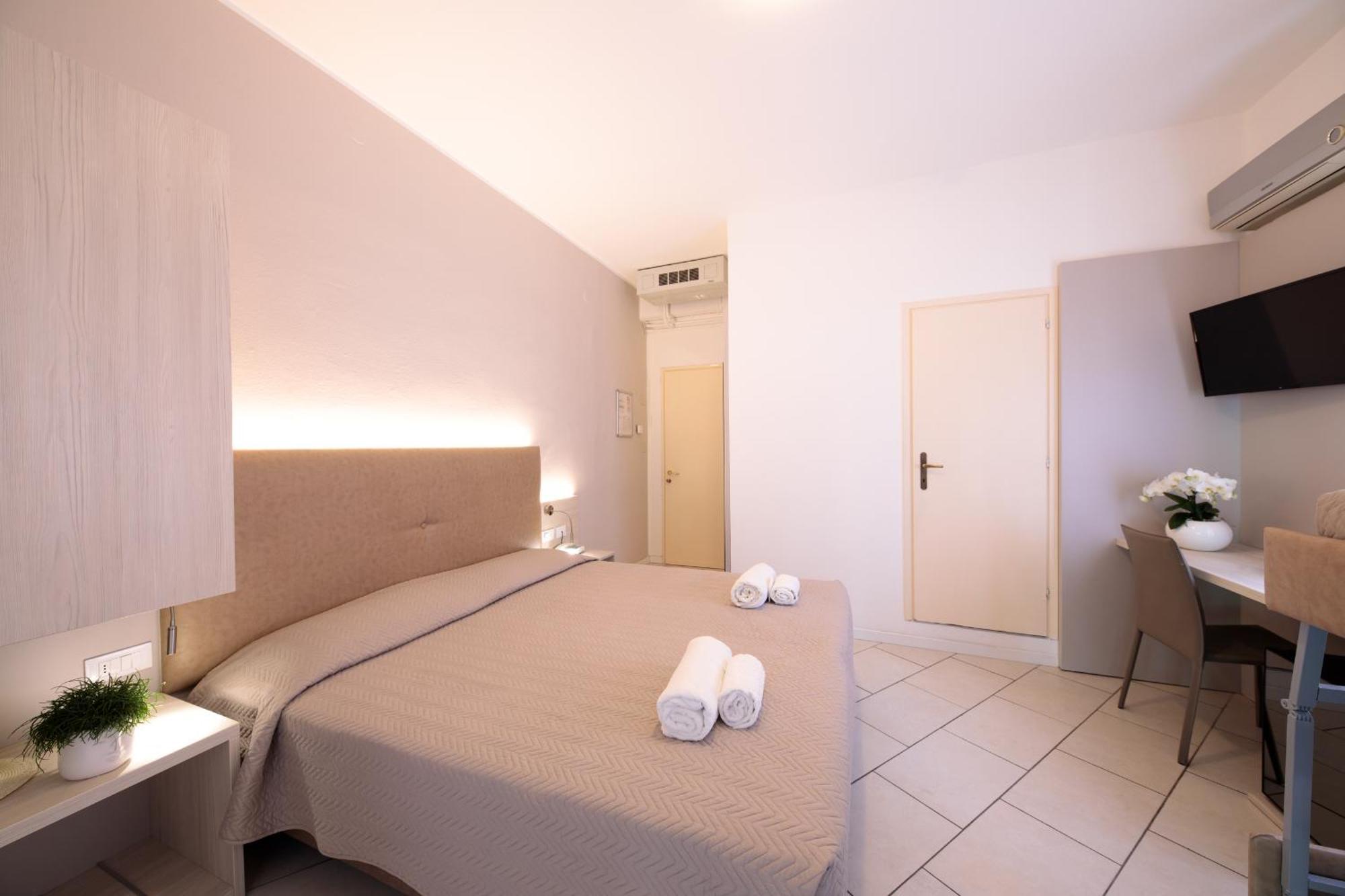 Hotel Madison 3*