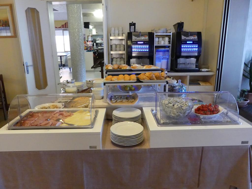Madison Hotel 3*