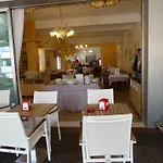 Madison Hotel 3*